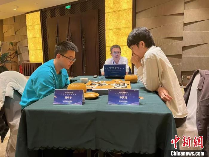 屠晓宇憾负申真谞 成都队无缘围甲联赛决赛