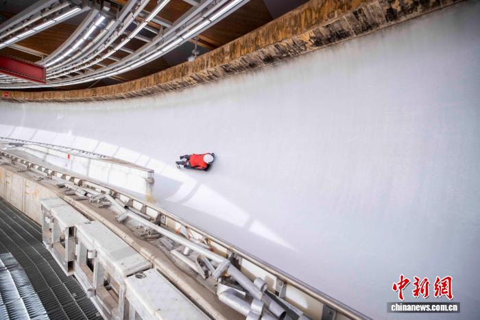 延庆“雪游龙”正式开启钢架雪车亚洲杯延庆站