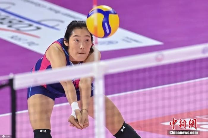 朱婷率队三连胜 首发登场获7分 伤病困扰引关注