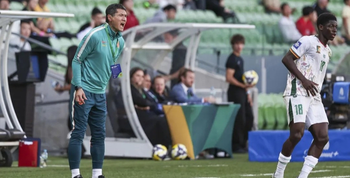 国足预选赛抽签遇困 战死组或成新考验