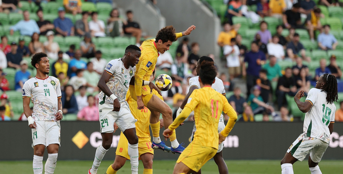 国足预选赛抽签遇困 战死组或成新考验