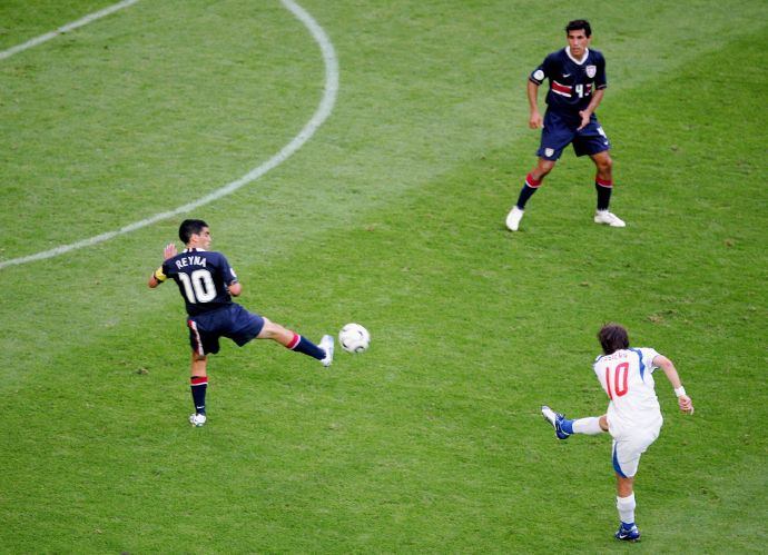 捷克队20年再战世界杯 罗西基情牵球队未来