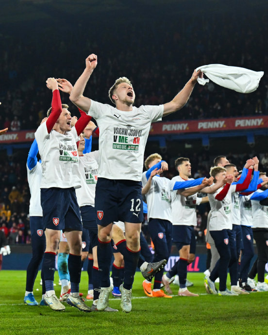 捷克队20年再战世界杯 罗西基情牵球队未来