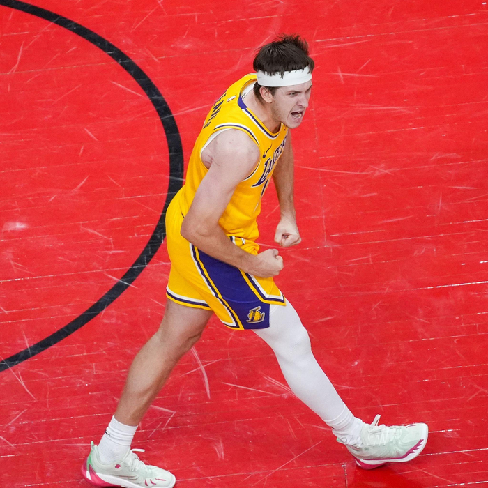 里夫斯薪金预留空间成湖人未来关键筹码